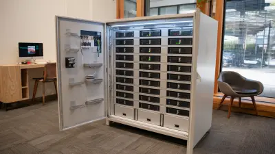 7 Effective Reasons to Invest in a Shared Charging Cabinet Today